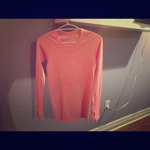 Lululemon Coral Long Sleeve Crew Neck